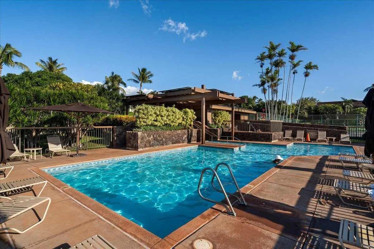Lahaina, Hawaii 96761, United States, 3 Bedrooms Bedrooms, ,2 BathroomsBathrooms,Residential,Pending,85388