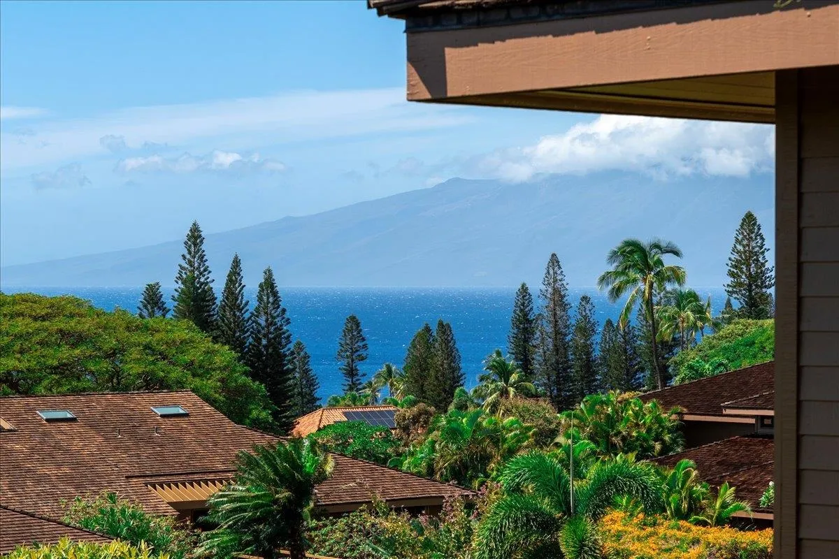 Lahaina, Hawaii 96761, United States, 3 Bedrooms Bedrooms, ,2 BathroomsBathrooms,Residential,Pending,85388