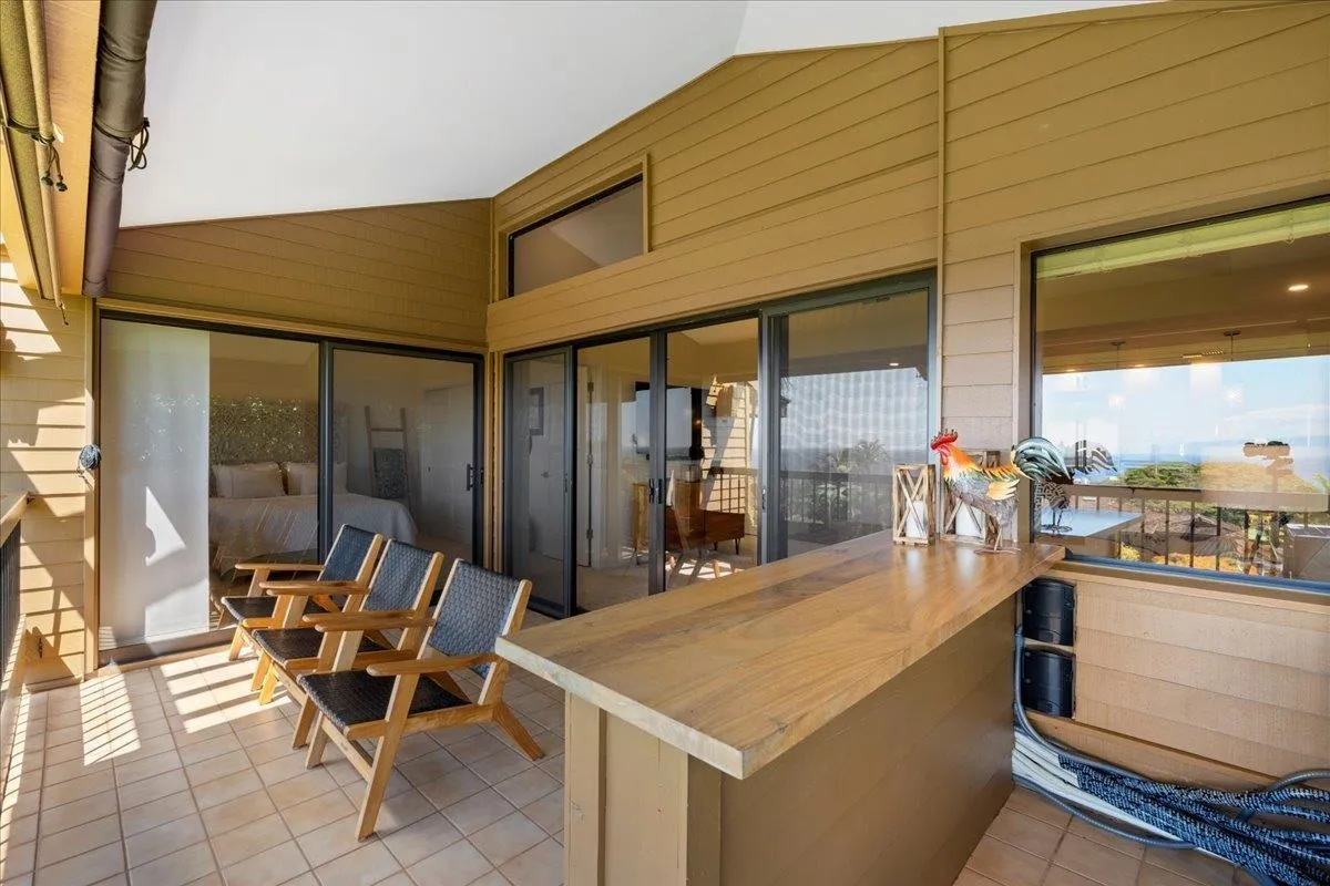 Lahaina, Hawaii 96761, United States, 3 Bedrooms Bedrooms, ,2 BathroomsBathrooms,Residential,Pending,85388