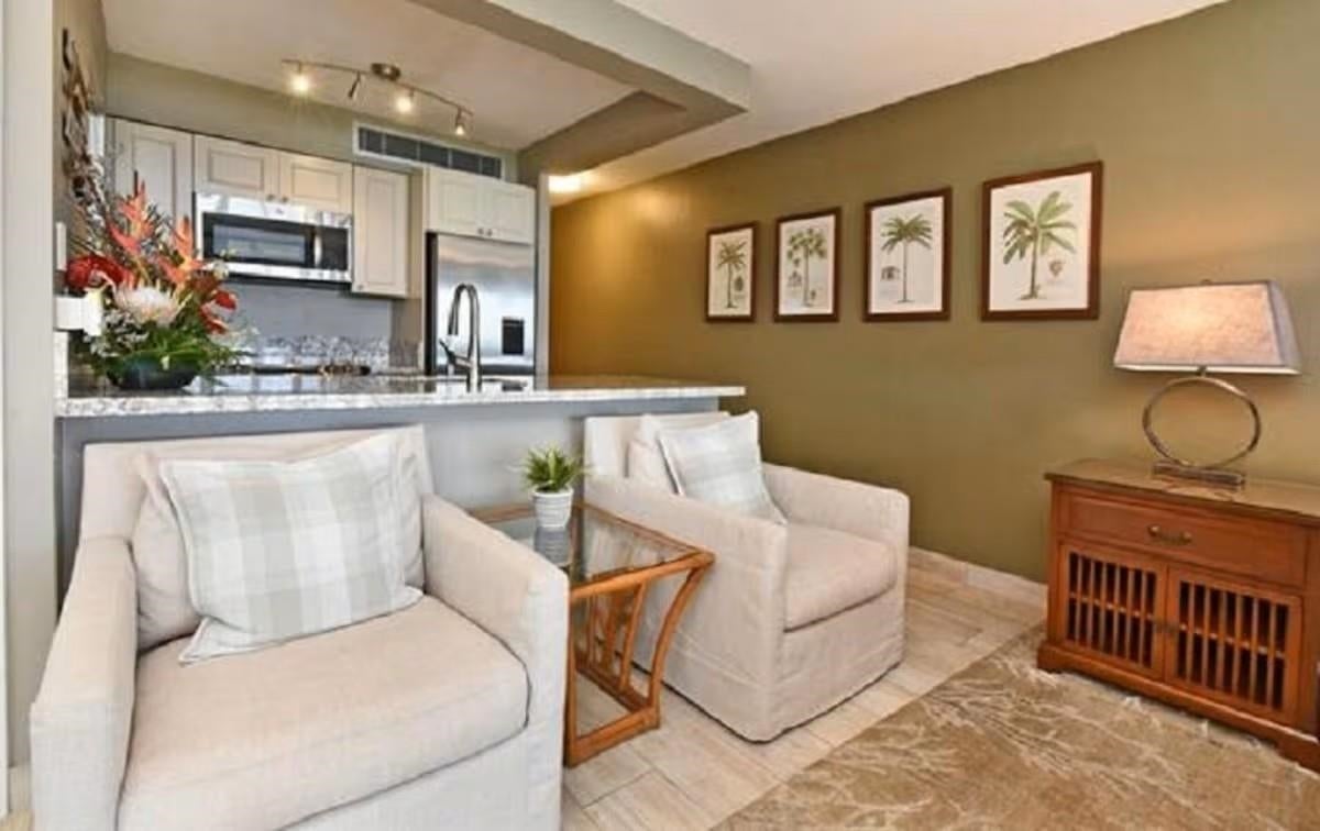 110 Kaanapali Shores Pl 102