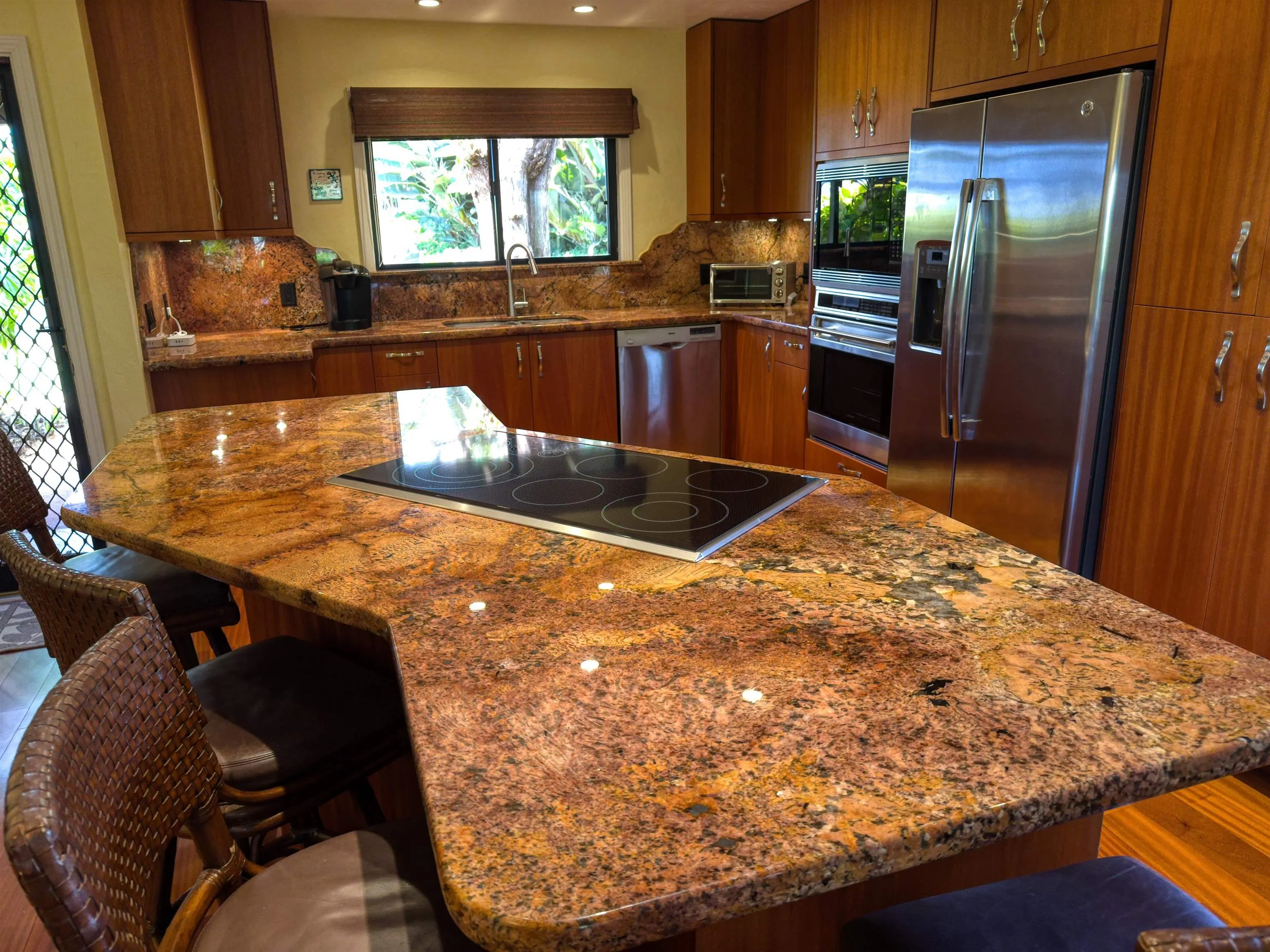 Lahaina, Hawaii 96761, United States, 2 Bedrooms Bedrooms, ,2 BathroomsBathrooms,Residential,Active,142294