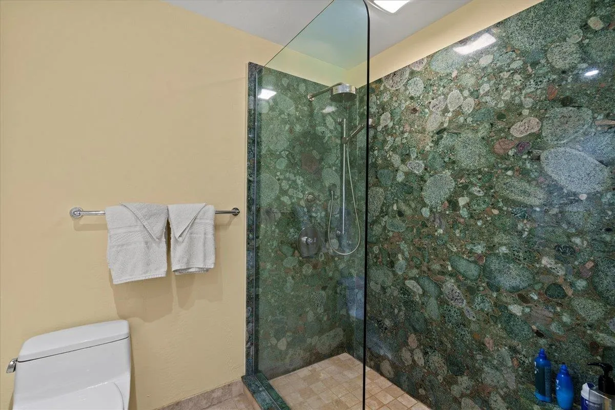 Lahaina, Hawaii 96761, United States, 2 Bedrooms Bedrooms, ,2 BathroomsBathrooms,Residential,Active,142294