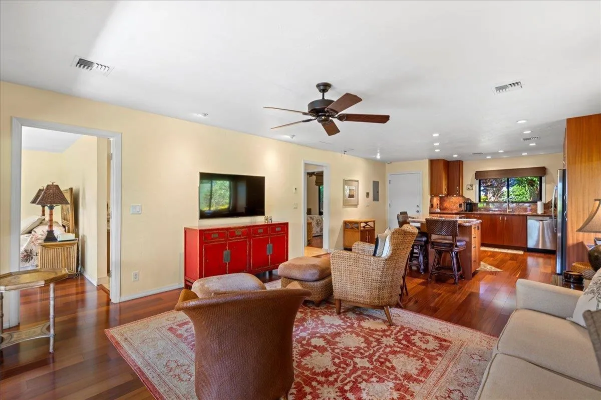 Lahaina, Hawaii 96761, United States, 2 Bedrooms Bedrooms, ,2 BathroomsBathrooms,Residential,Active,142294