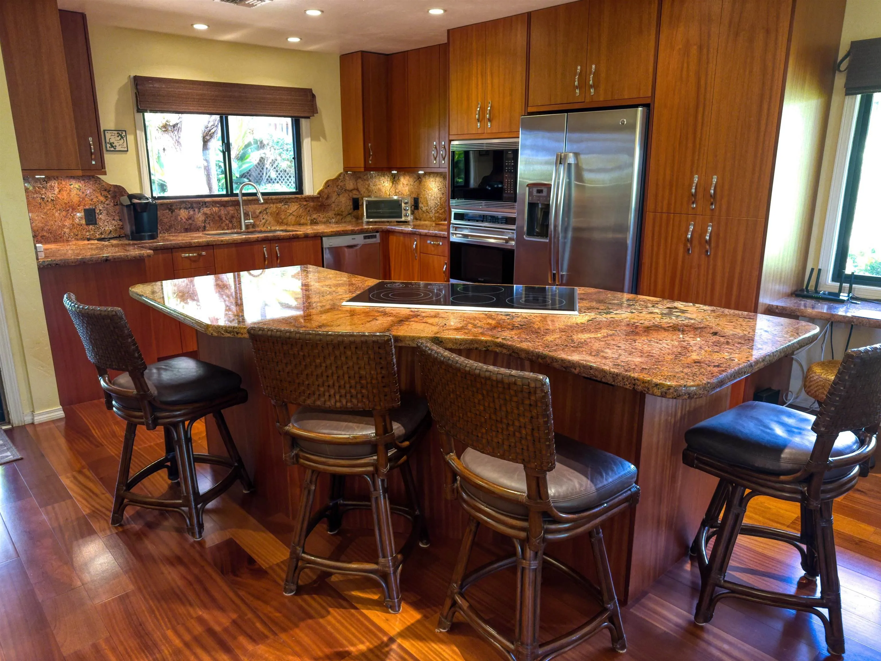 Lahaina, Hawaii 96761, United States, 2 Bedrooms Bedrooms, ,2 BathroomsBathrooms,Residential,Active,142294