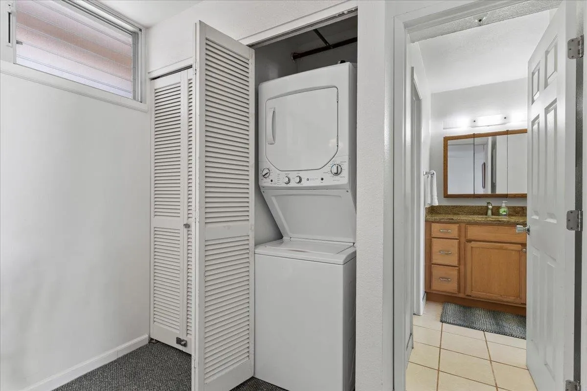 Lahaina, Hawaii 96761, United States, 1 Bedroom Bedrooms, ,1 BathroomBathrooms,Residential,Active,64067