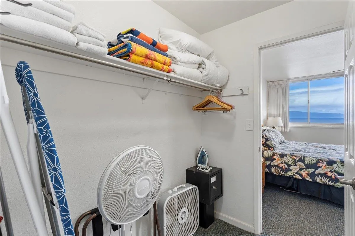 Lahaina, Hawaii 96761, United States, 1 Bedroom Bedrooms, ,1 BathroomBathrooms,Residential,Active,64067