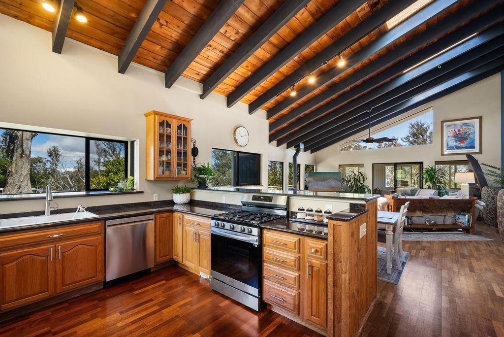 Photo of 1065 Ehu Rd, Makawao, HI 96768 (MLS # 406582)