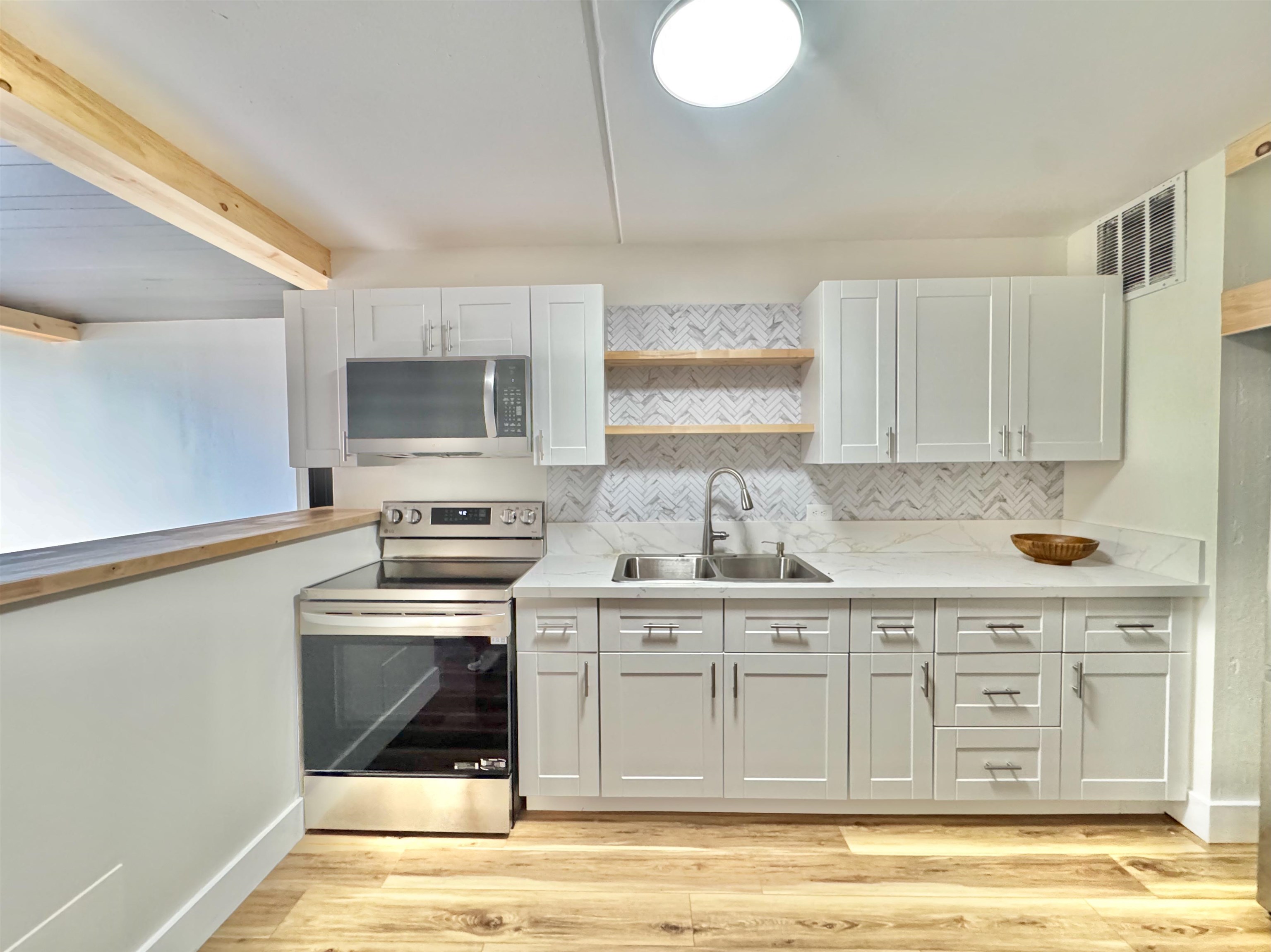 111 Kahului Beach Rd D321
