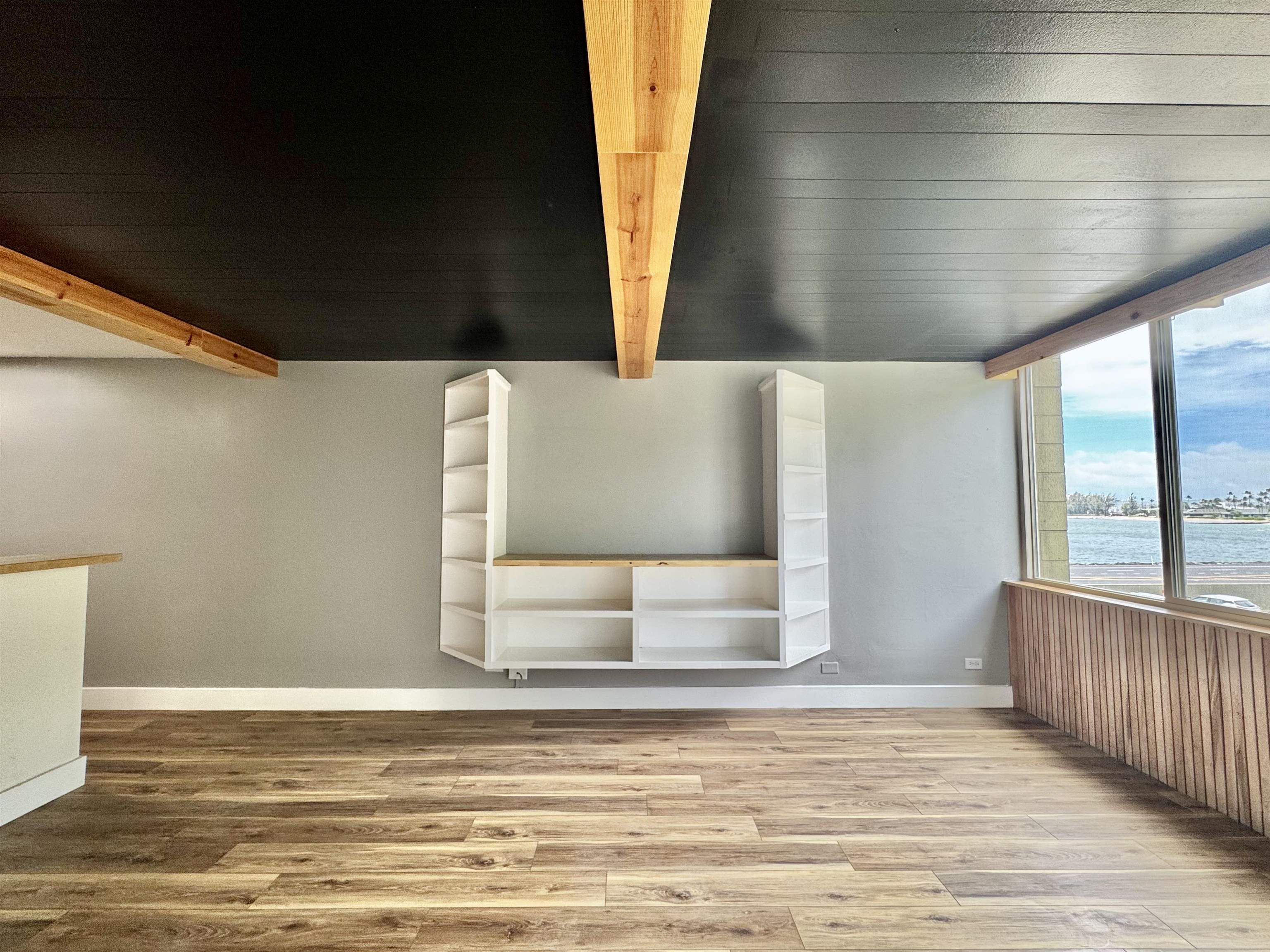 111 Kahului Beach Rd D321
