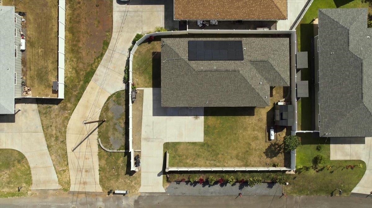 1867 Makahala Pl