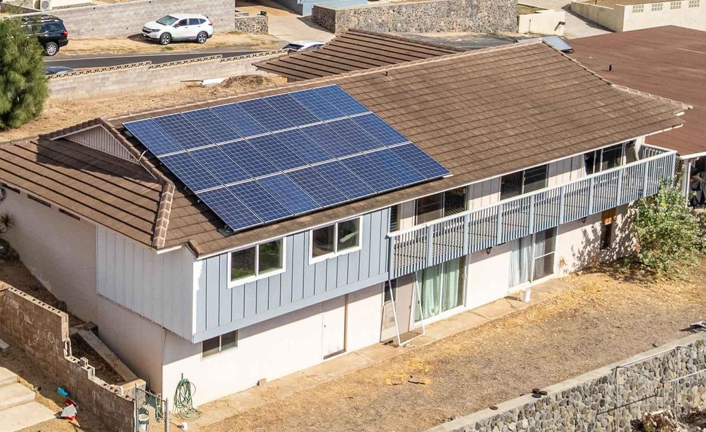 Photo of 582 Liholiho St, Wailuku, HI 96793 (MLS # 408029)