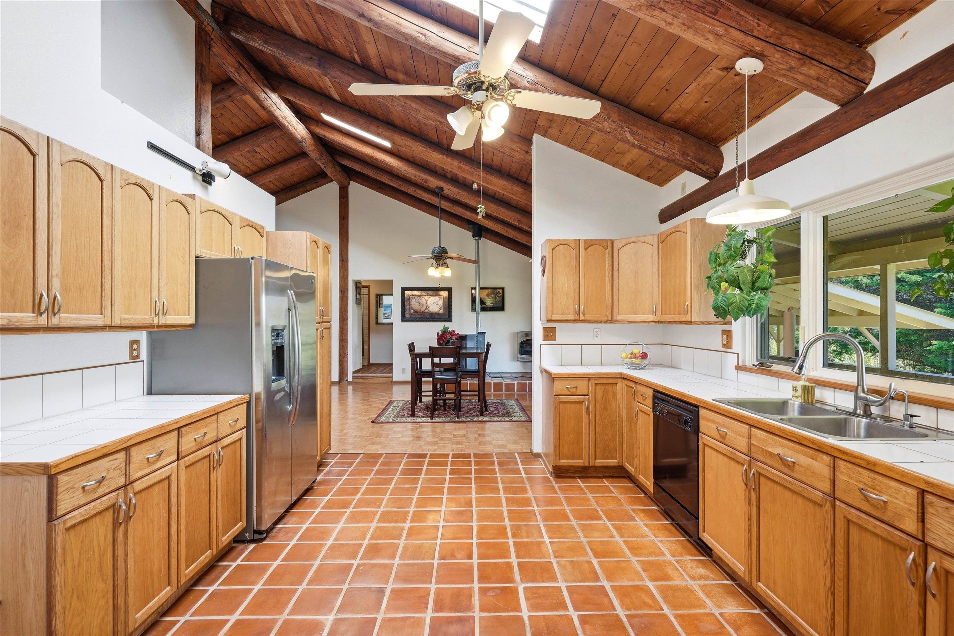 1160 Ehu Rd