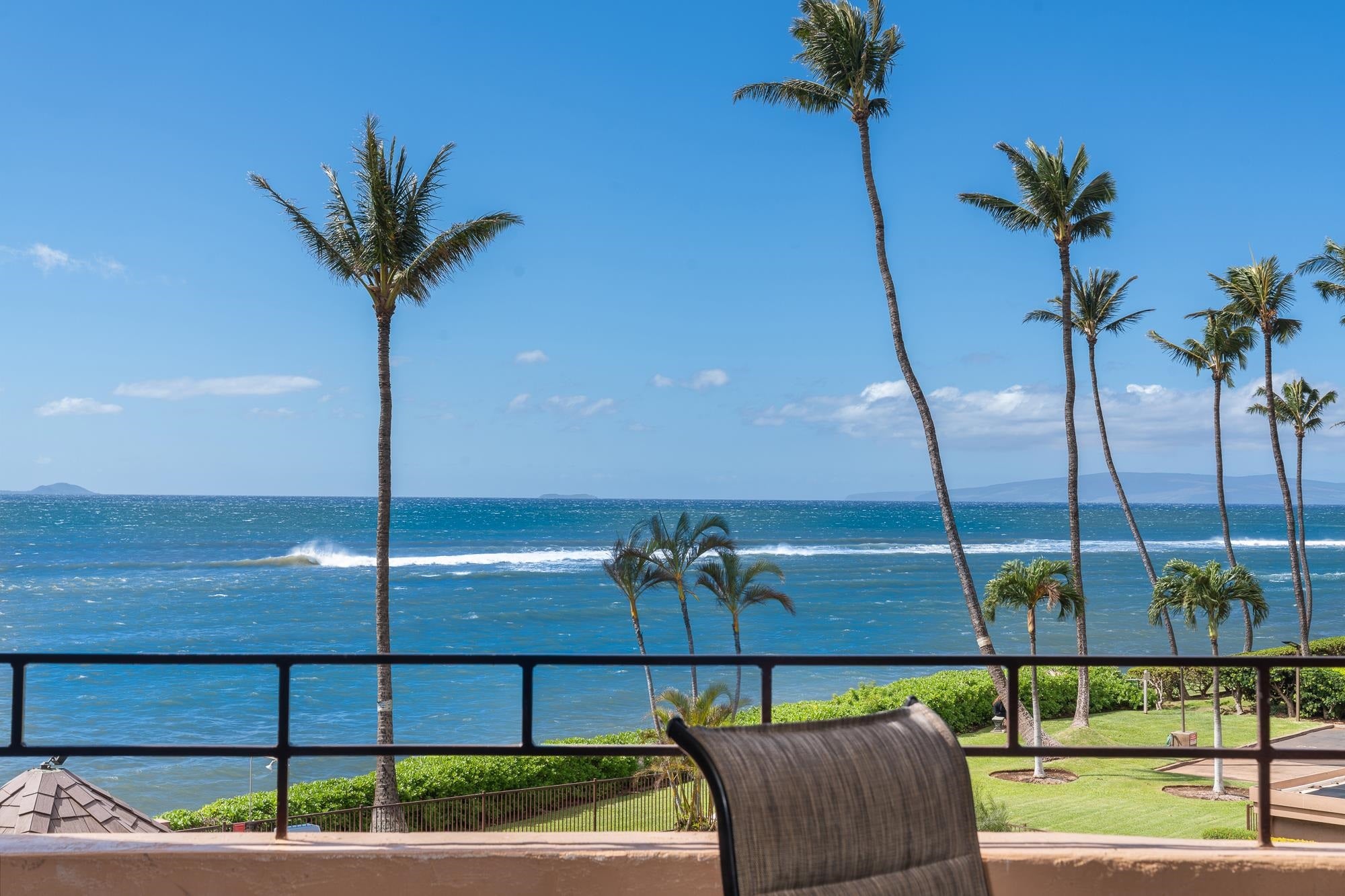 150 Hauoli St 303