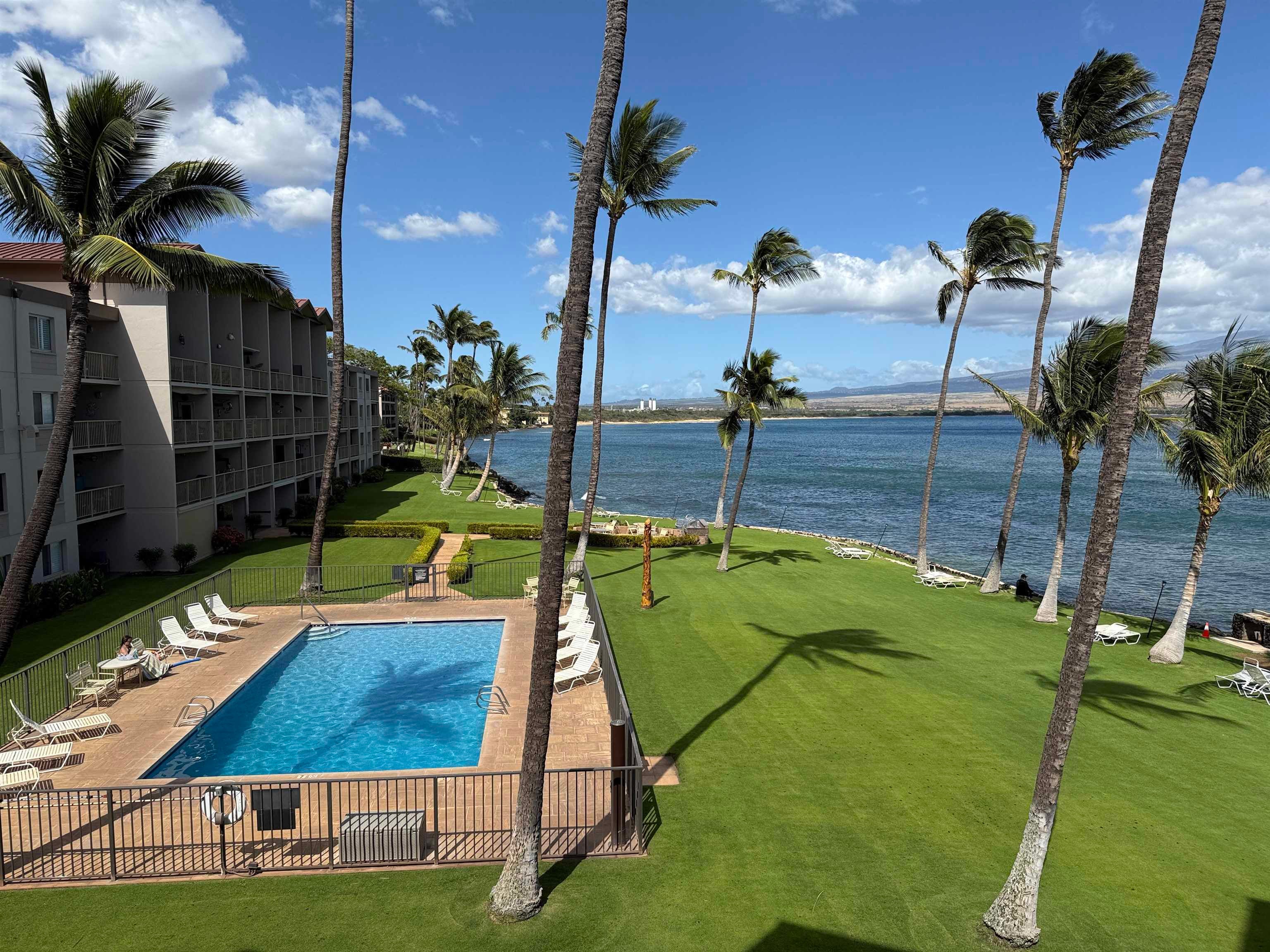 70 Hauoli St 303