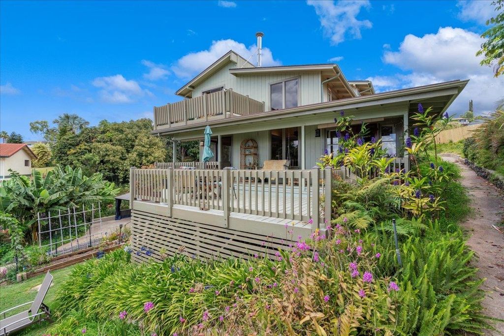 Photo of 35 Kau St, Kula, HI 96790 (MLS # 406957)