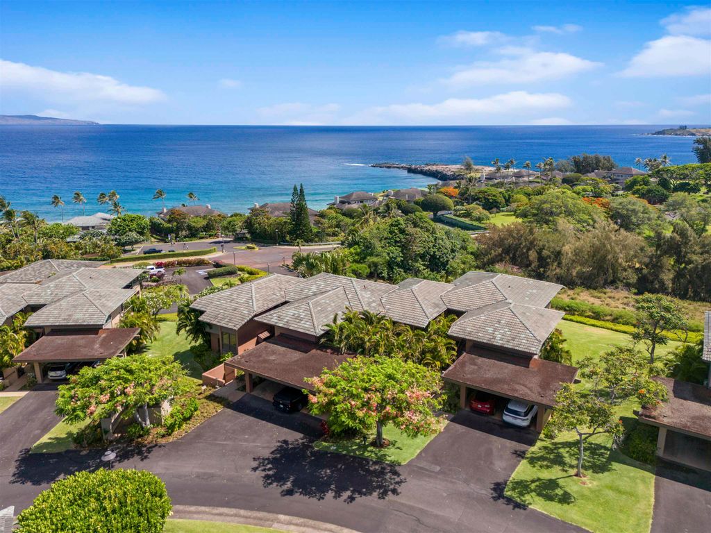 Photo of 100 Ridge Rd #413-15, Lahaina, HI 96761 (MLS # 402955)