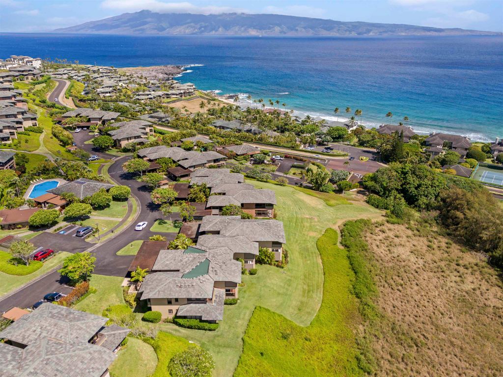 Photo of 100 Ridge Rd #413-15, Lahaina, HI 96761 (MLS # 402955)