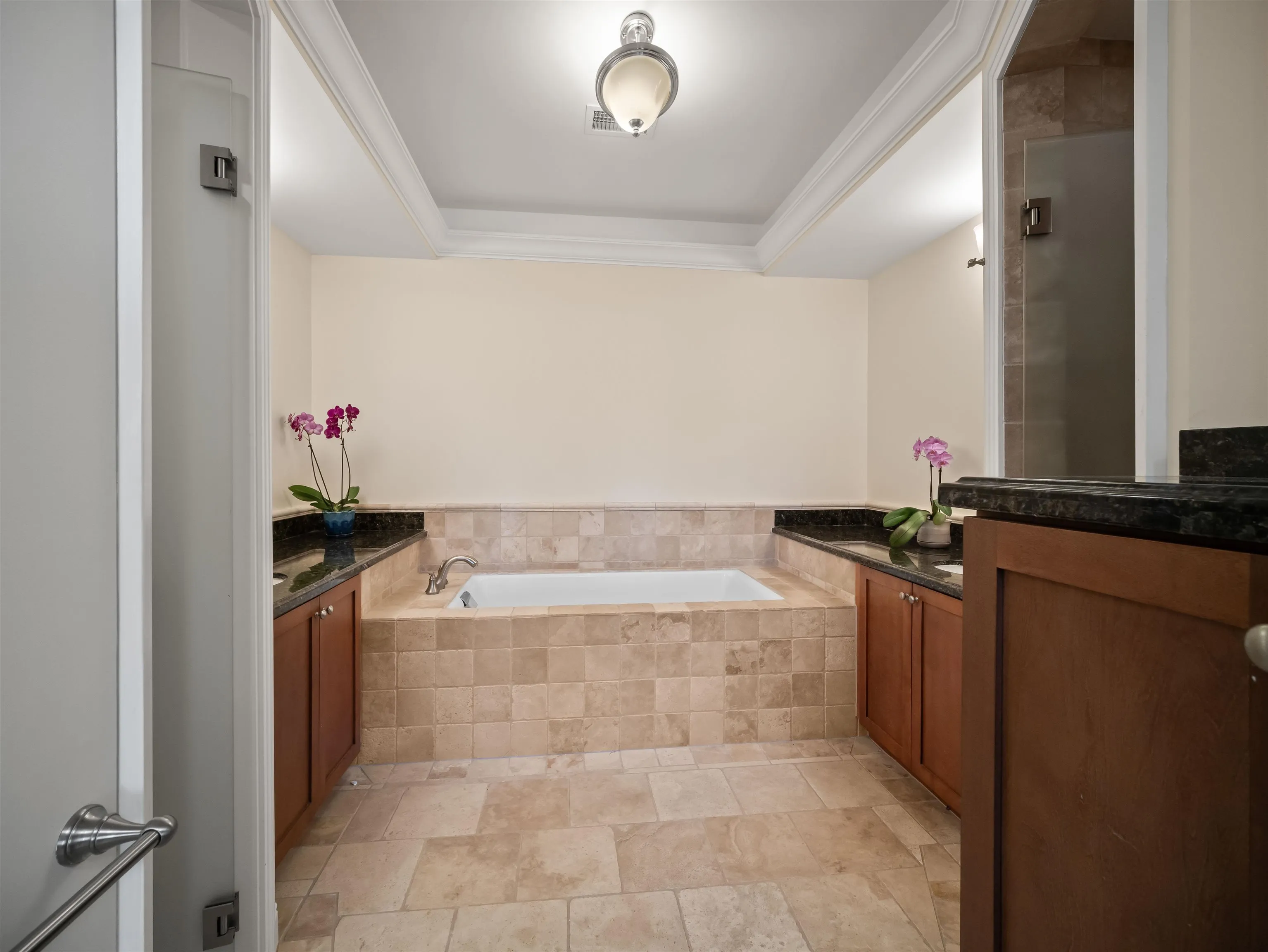 Kihei, Hawaii 96753, United States, 3 Bedrooms Bedrooms, ,3 BathroomsBathrooms,Residential,Active,236016