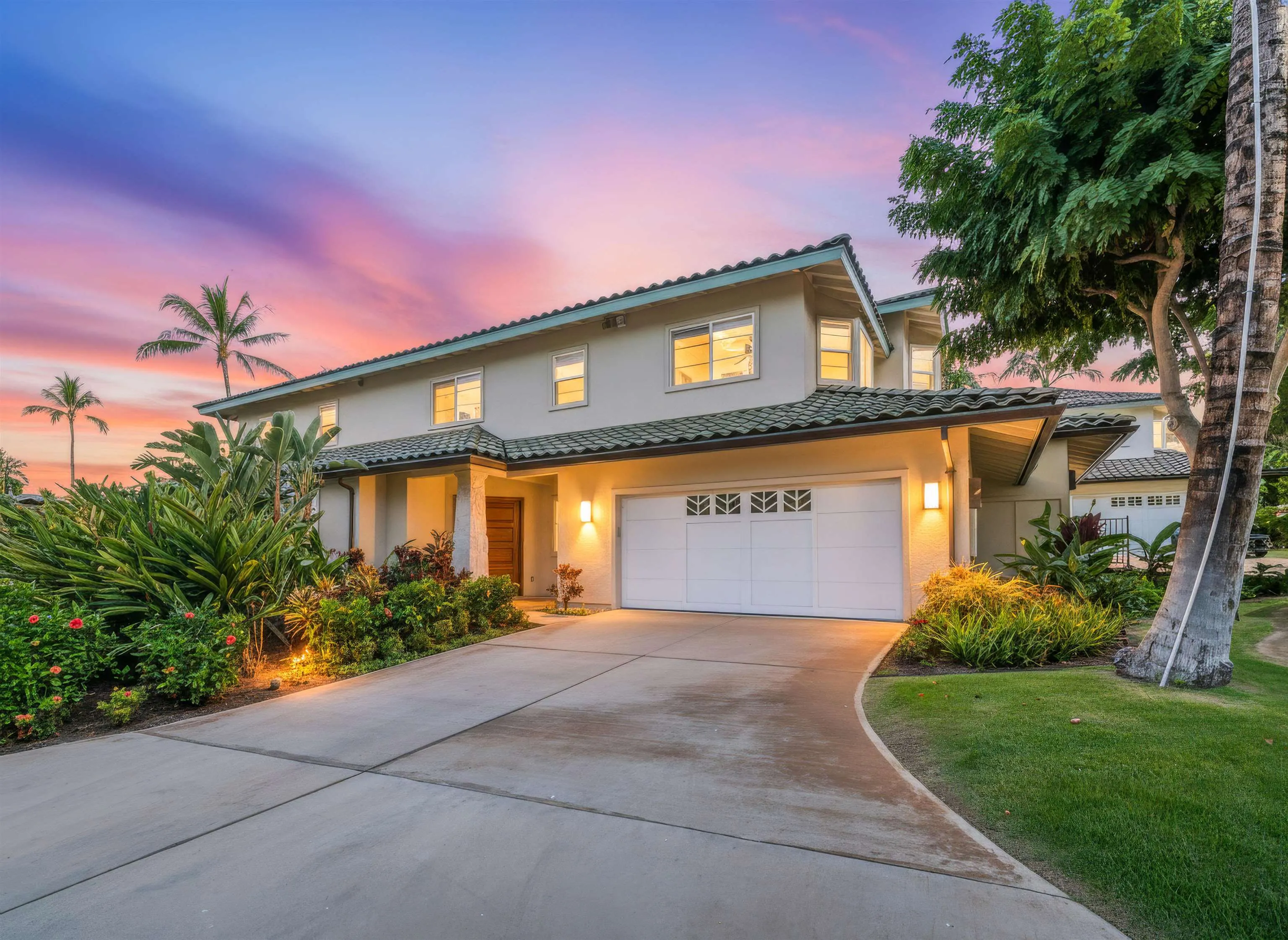 Kihei, Hawaii 96753, United States, 3 Bedrooms Bedrooms, ,3 BathroomsBathrooms,Residential,Active,236016