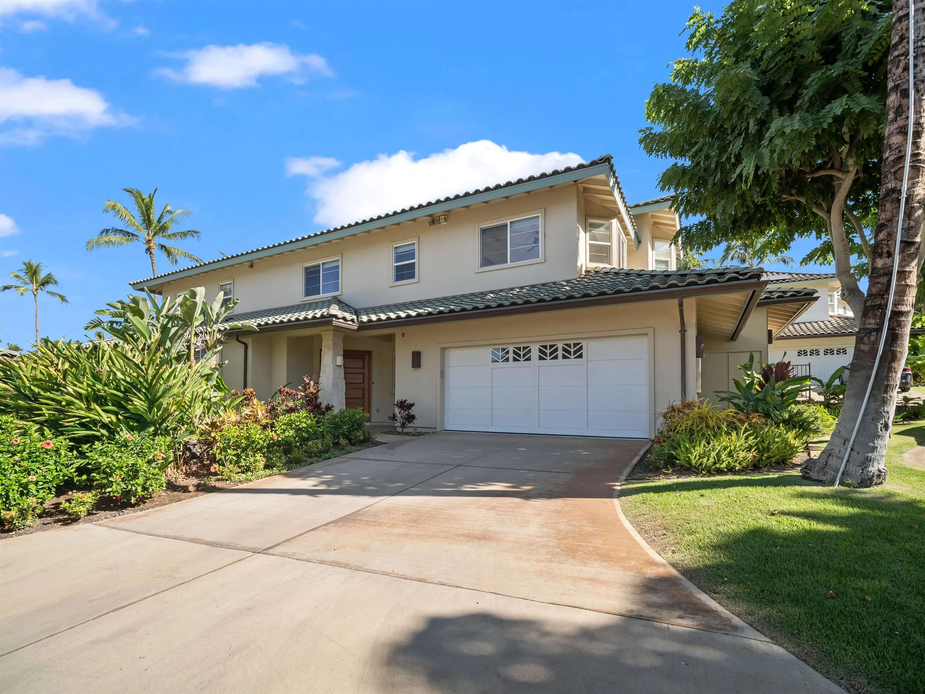 Kihei, Hawaii 96753, United States, 3 Bedrooms Bedrooms, ,3 BathroomsBathrooms,Residential,Active,236016