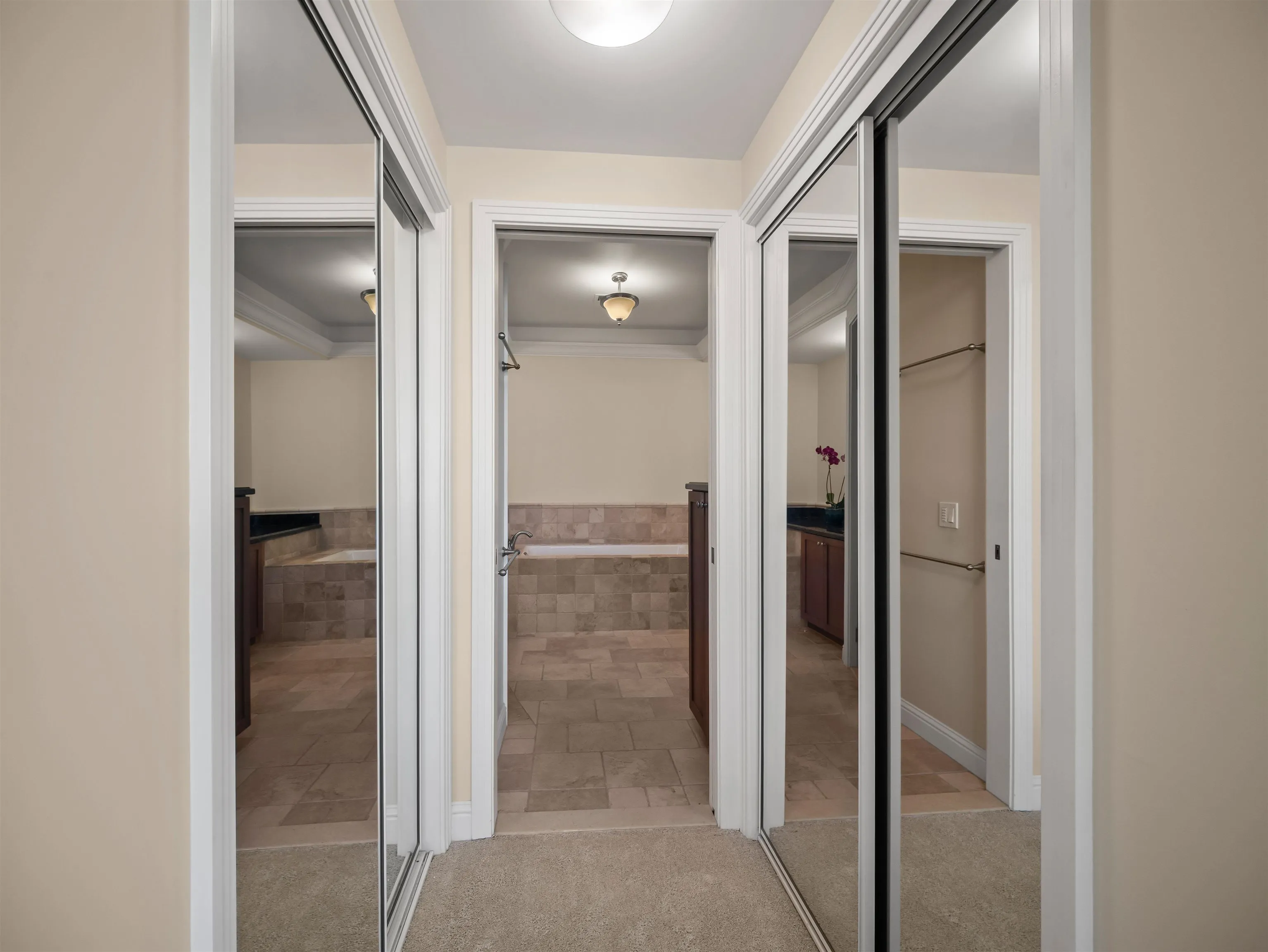 Kihei, Hawaii 96753, United States, 3 Bedrooms Bedrooms, ,3 BathroomsBathrooms,Residential,Active,236016