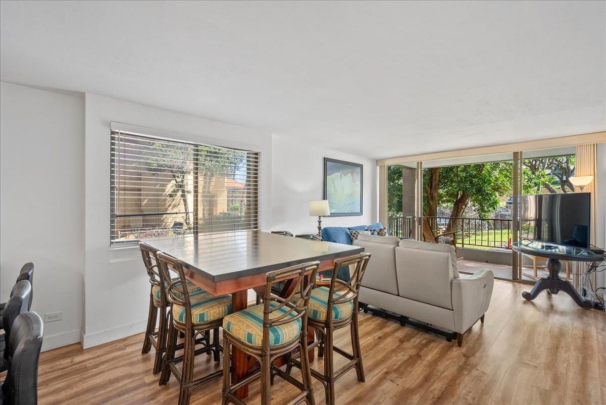 4310 Lower Honoapiilani Rd 220