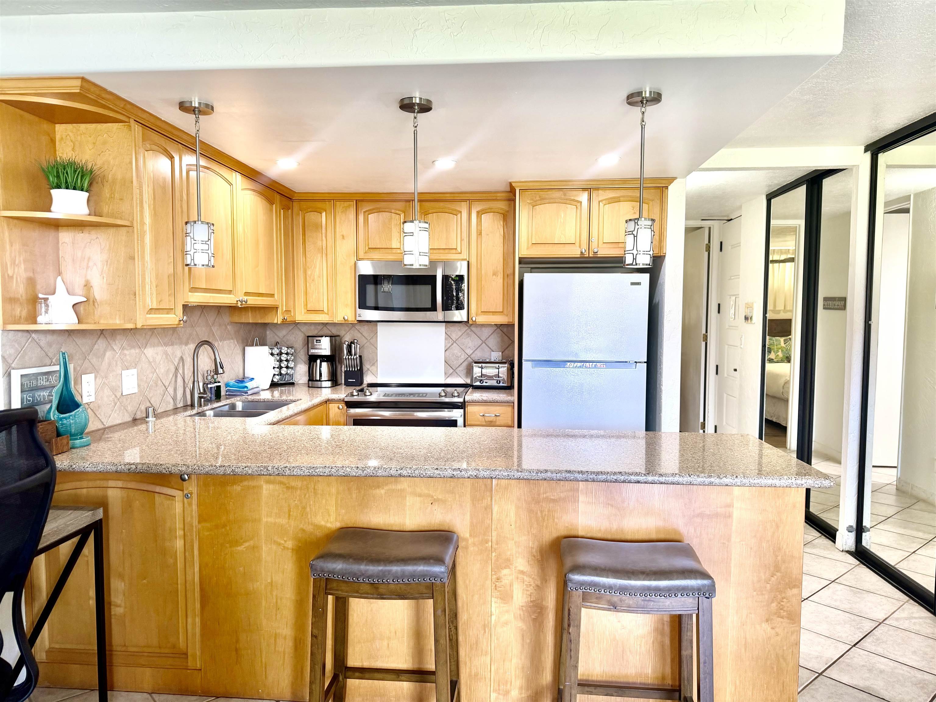 3543 Lower Honoapiilani Rd E-206