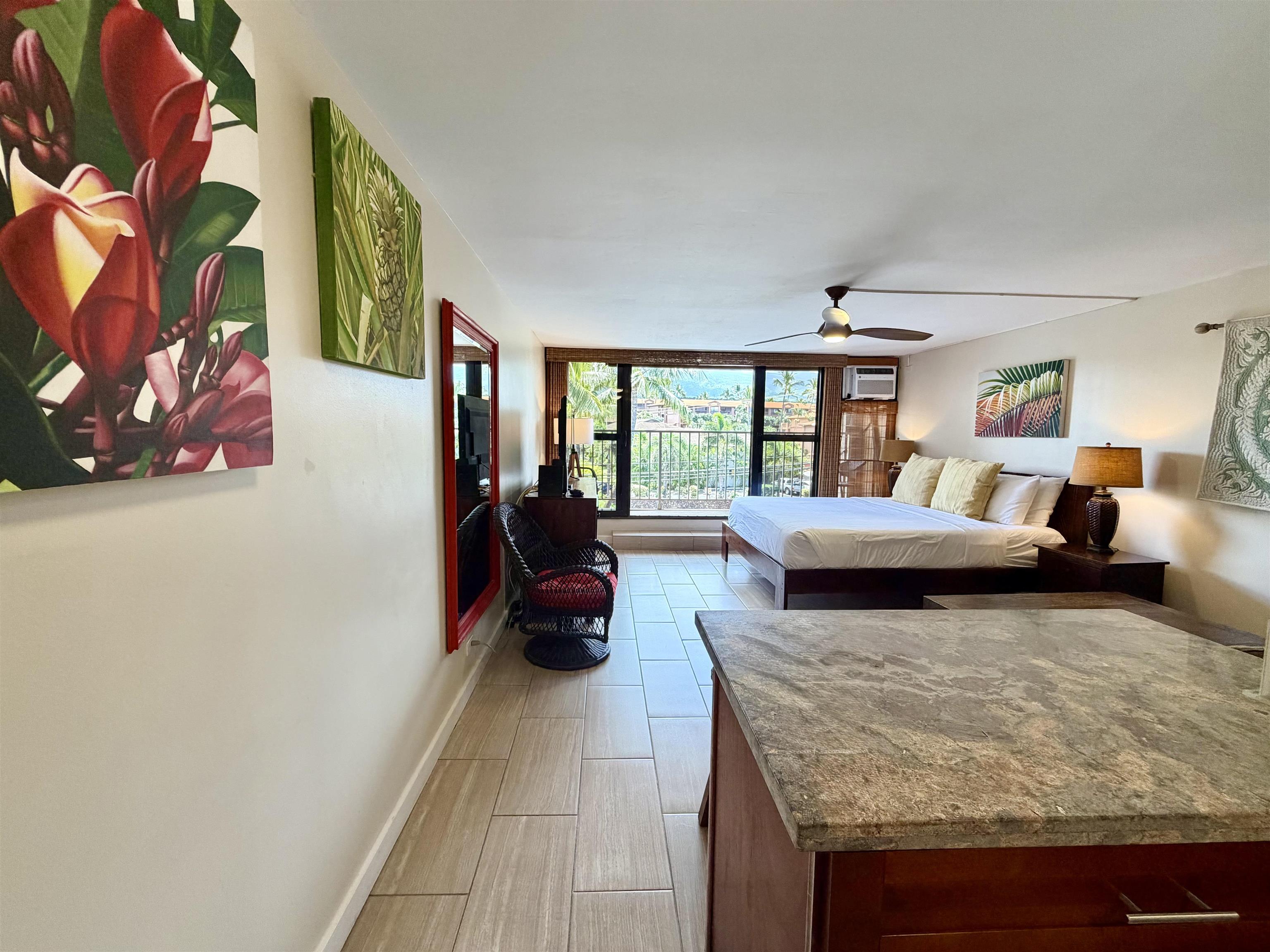 3785 Lower Honoapiilani Rd 401