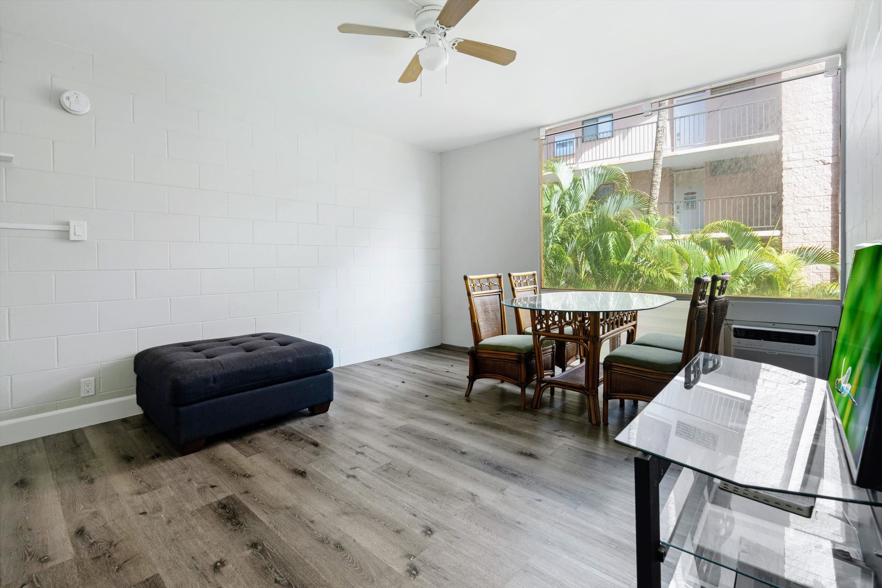 3676 Lower Honoapiilani Rd F303