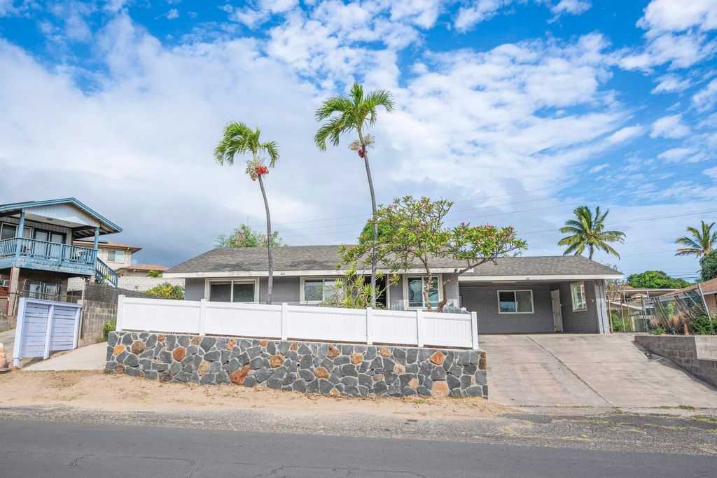 Photo of 456 Ipu Cir, Kahului, HI 96732 (MLS # 407562)