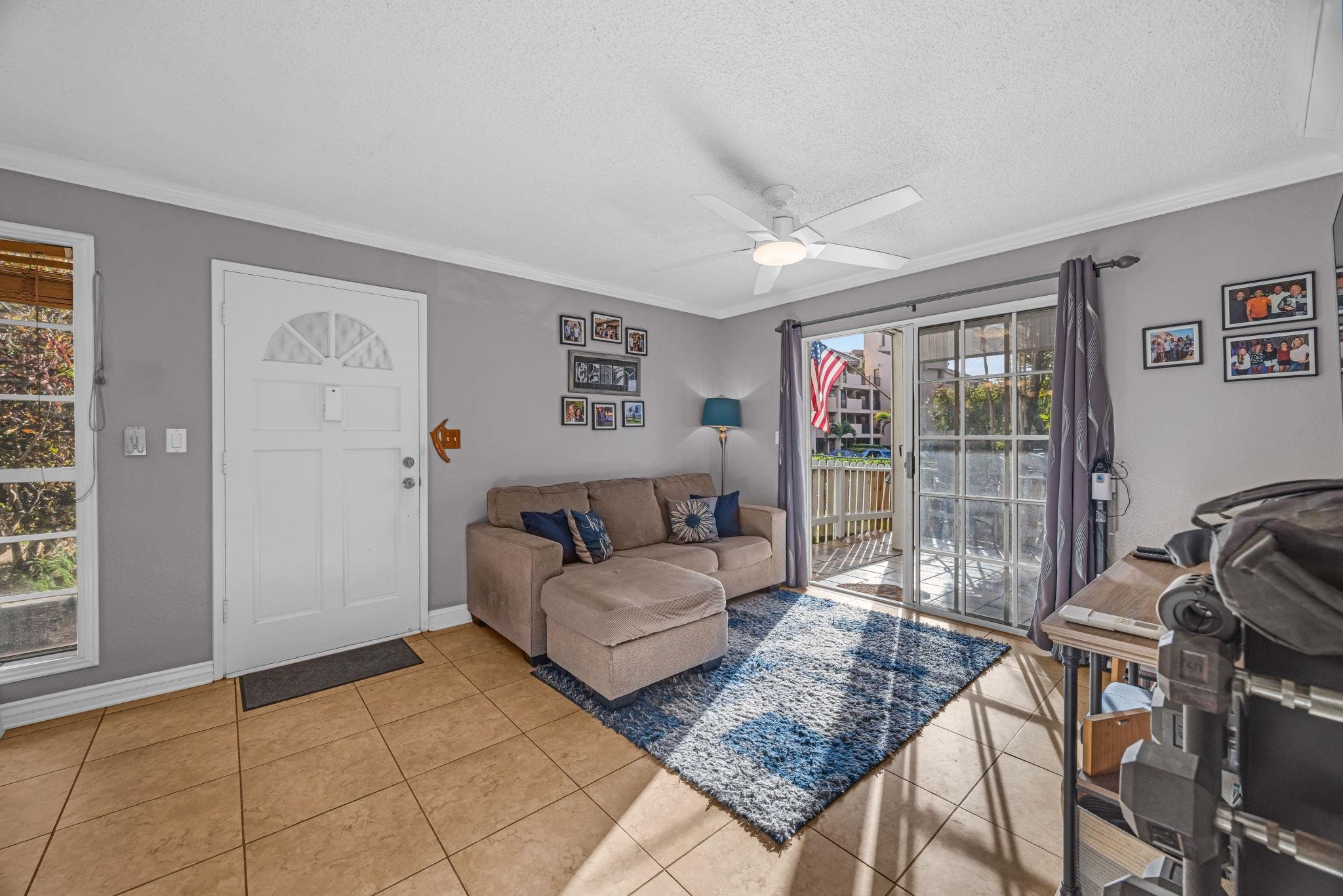 160 Keonekai Rd 11-104