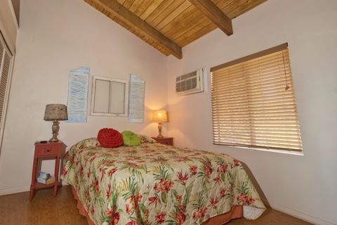 Tiny photo for 2452 Kamehameha V Hwy, Kaunakakai, HI 96748 (MLS # 407351)