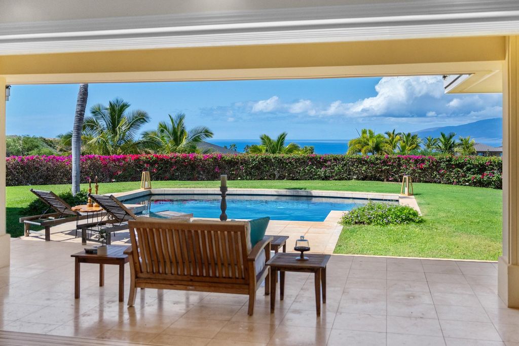 Photo of 11 Pua Niu Way #B, Lahaina, HI 96761 (MLS # 407359)