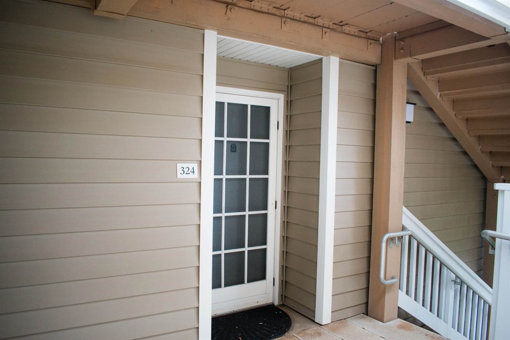 Photo of 64 Kunihi Ln #324, Kahului, HI 96732 (MLS # 407780)