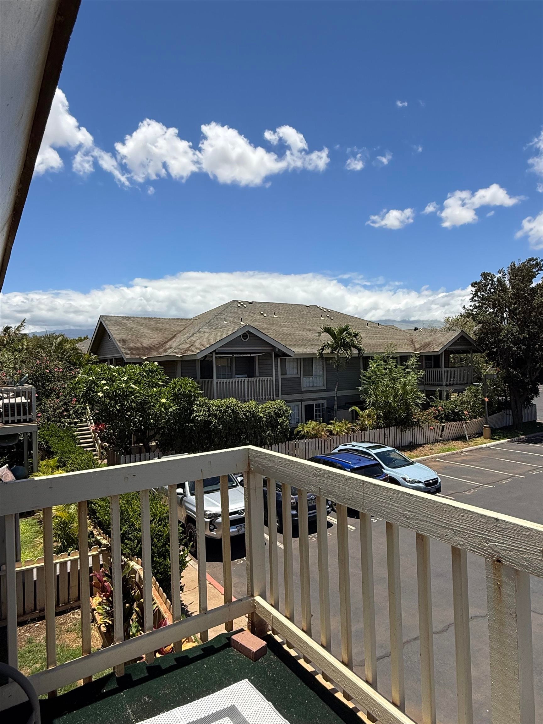 140 Uwapo Rd 50-203