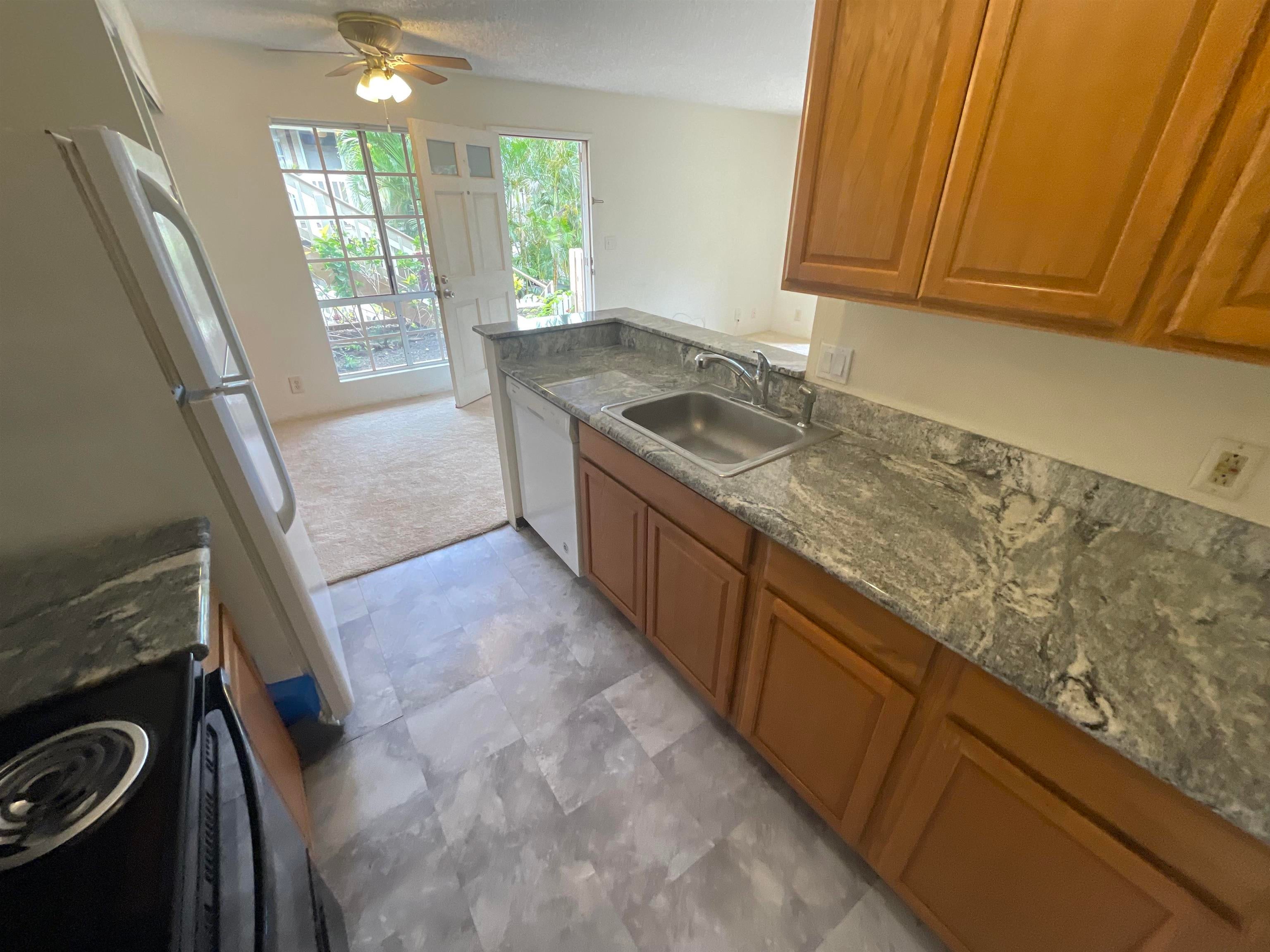 140 Uwapo Rd 11-101