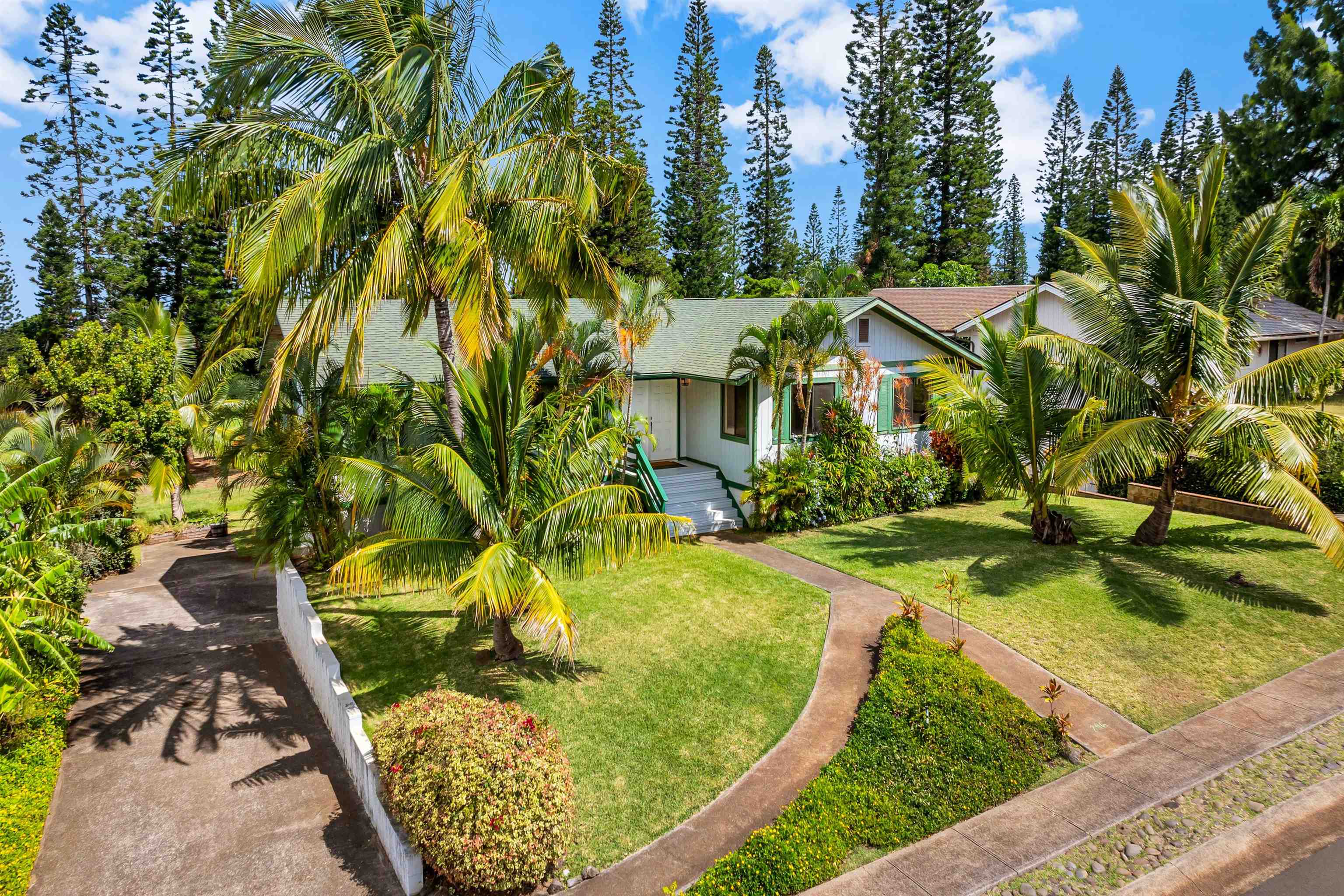 246 Hololani St