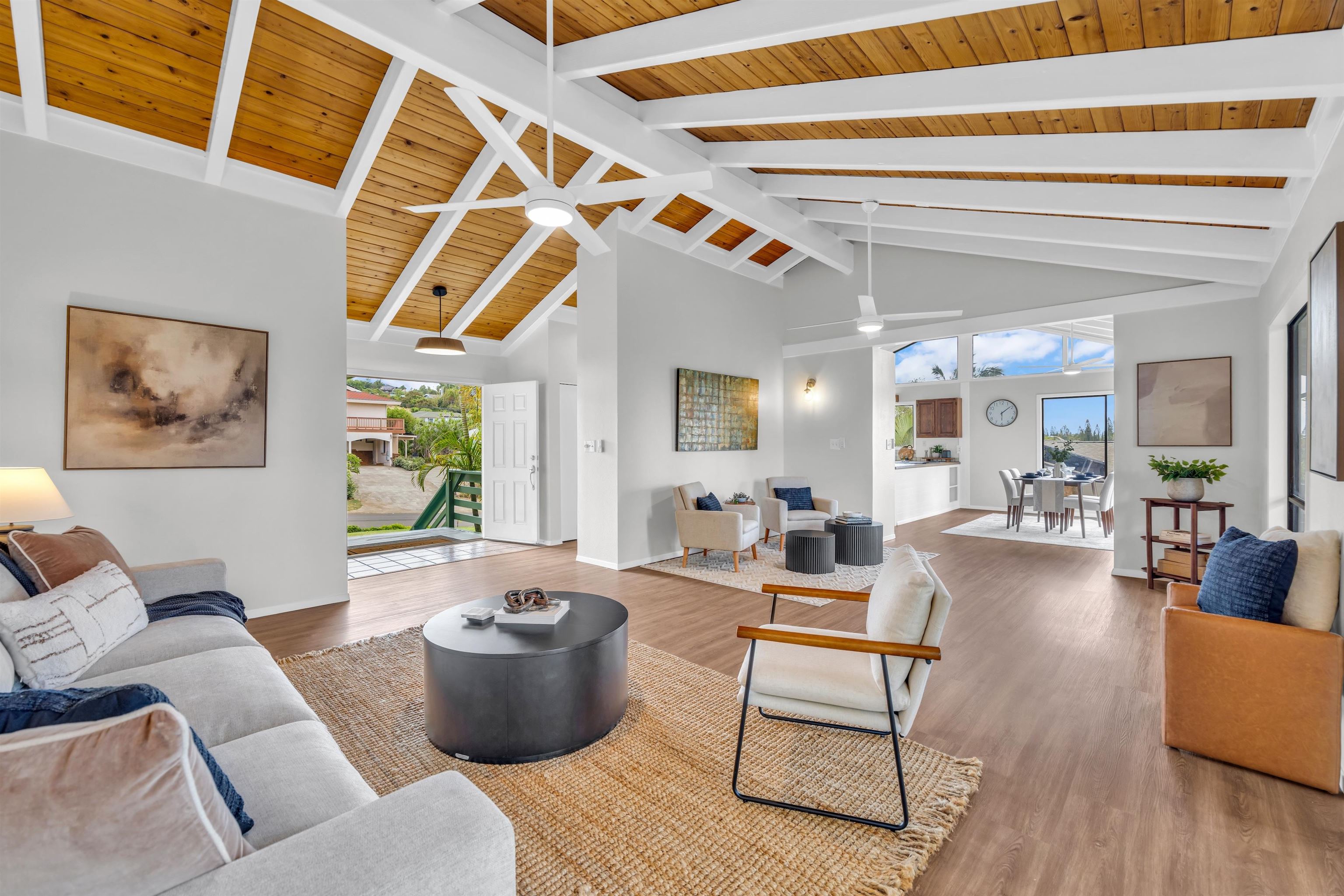 246 Hololani St