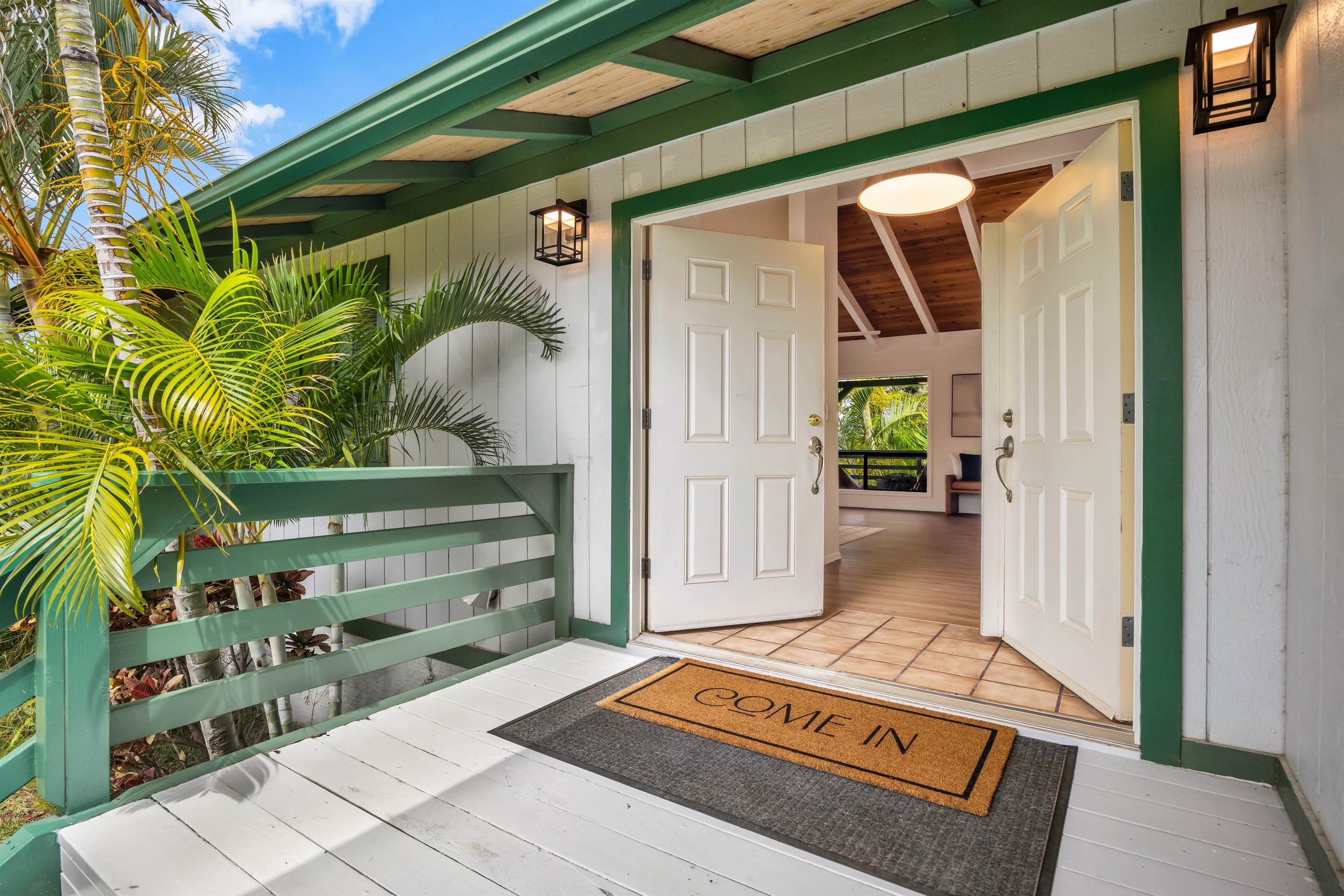 246 Hololani St