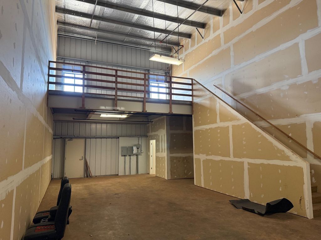 Photo of 178 Kupuohi St #Unit B107, Lahaina, HI 96761 (MLS # 407523)