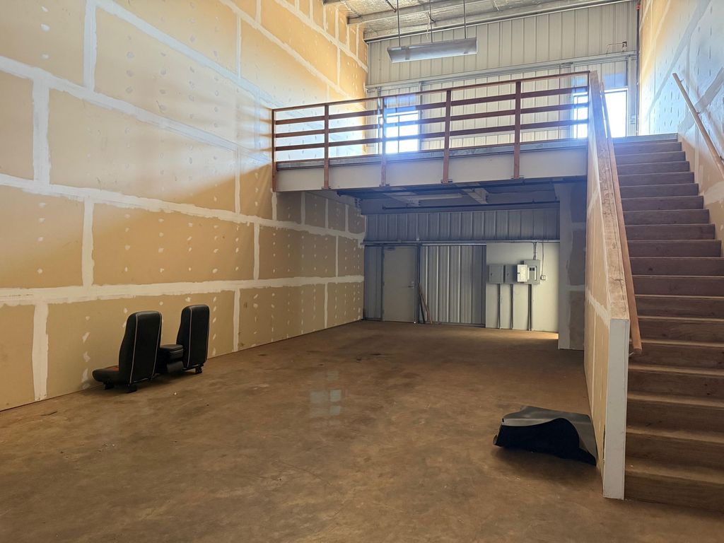 Photo of 178 Kupuohi St #Unit B107, Lahaina, HI 96761 (MLS # 407523)