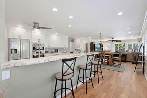 924 E Onaha Pl Wailuku HI 96793