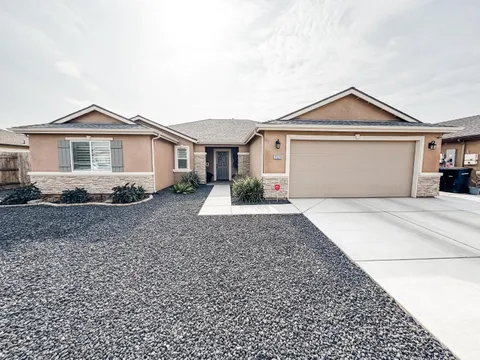 2329 Ambassador Way, Hanford, CA 93230 - MLS#: 231818