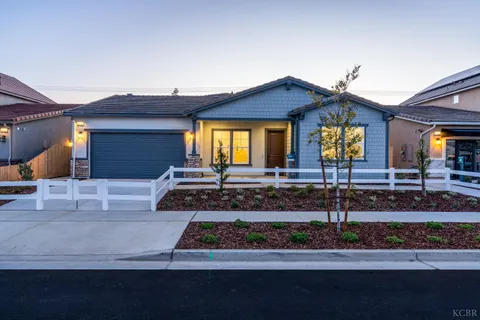 2190 Mitchell Street NW, Hanford, CA 93230 - MLS#: 232021