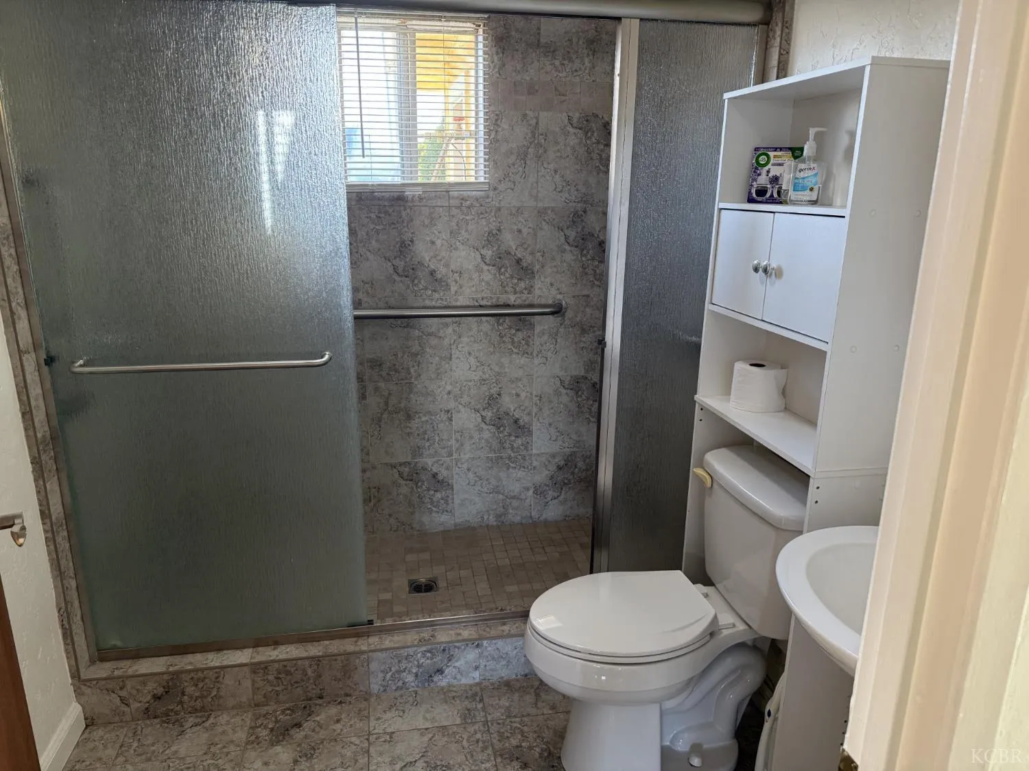 Lindsay, California 93247, United States, 1 Bedroom Bedrooms, ,2 BathroomsBathrooms,Residential,Pending,141776