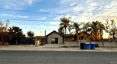 815 5th Street, Hanford, CA 93230 - MLS#: 231394