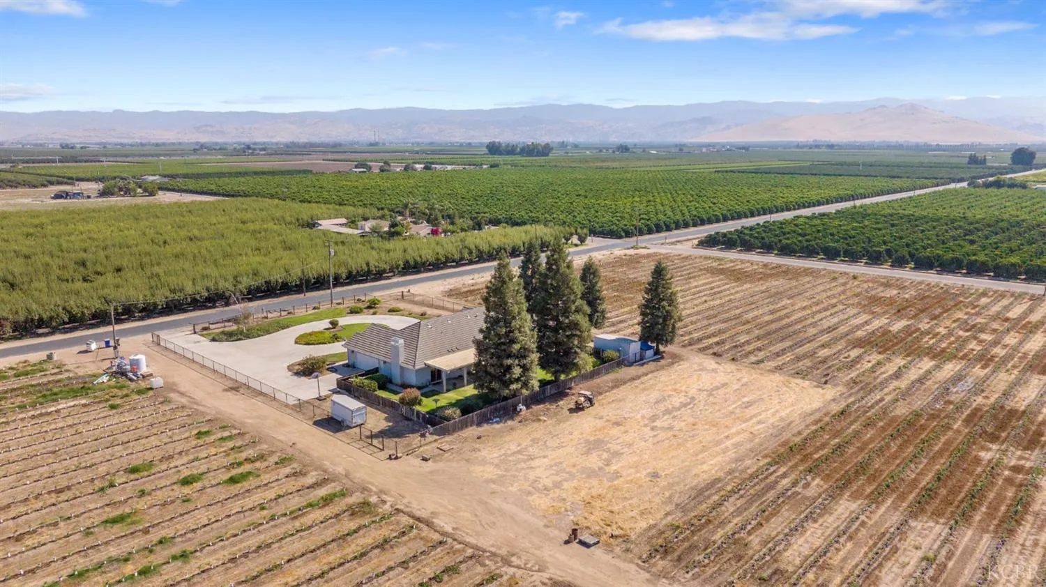 Cutler, California 93615, United States, 3 Bedrooms Bedrooms, ,3 BathroomsBathrooms,Residential,Active,182997