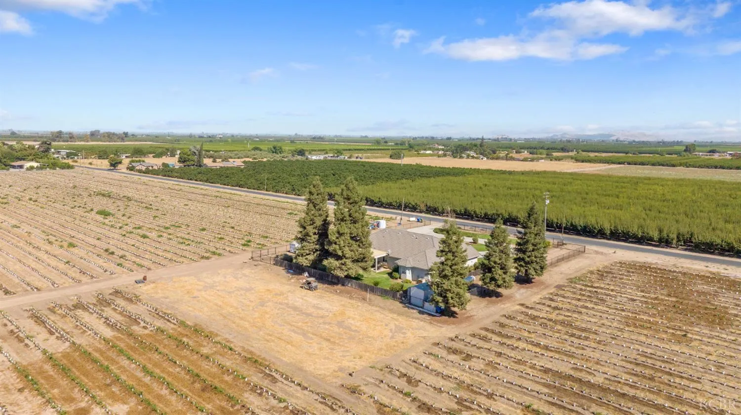 Cutler, California 93615, United States, 3 Bedrooms Bedrooms, ,3 BathroomsBathrooms,Residential,Active,182997