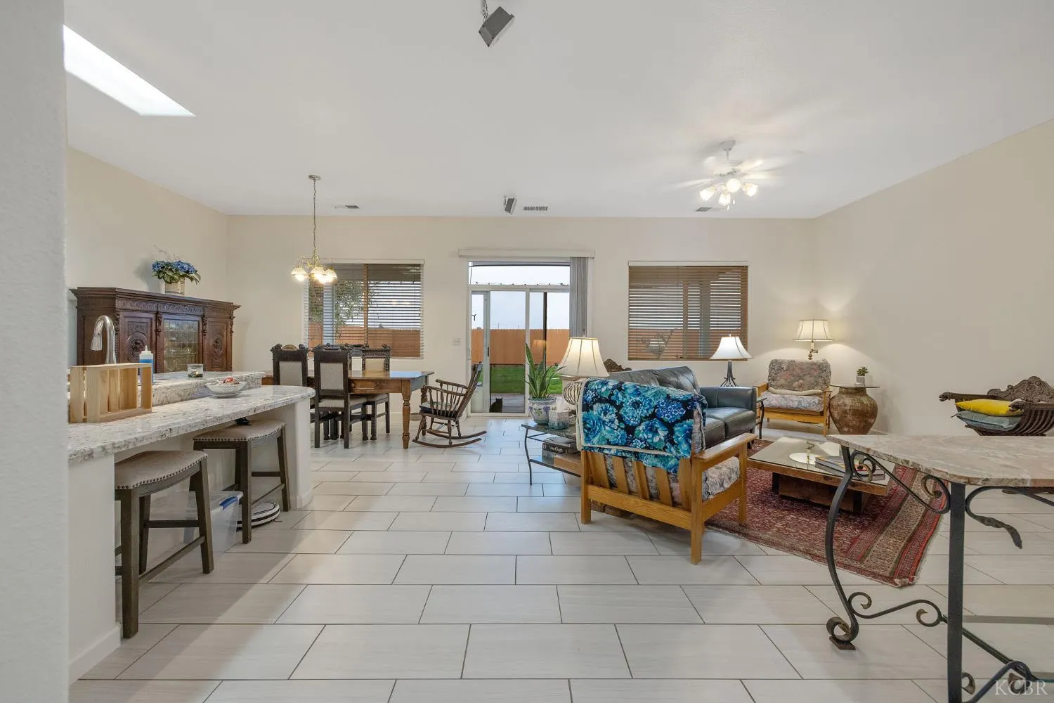 Hanford, California 93230, United States, 4 Bedrooms Bedrooms, ,2 BathroomsBathrooms,Residential,Active,249518