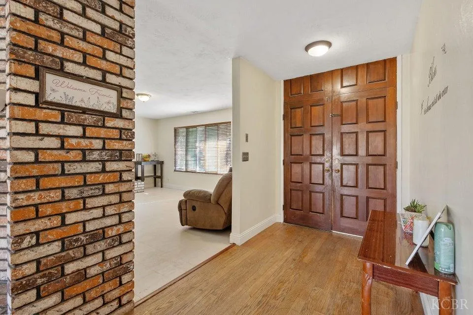 Visalia, California 93277, United States, 3 Bedrooms Bedrooms, ,2 BathroomsBathrooms,Residential,Active,247915